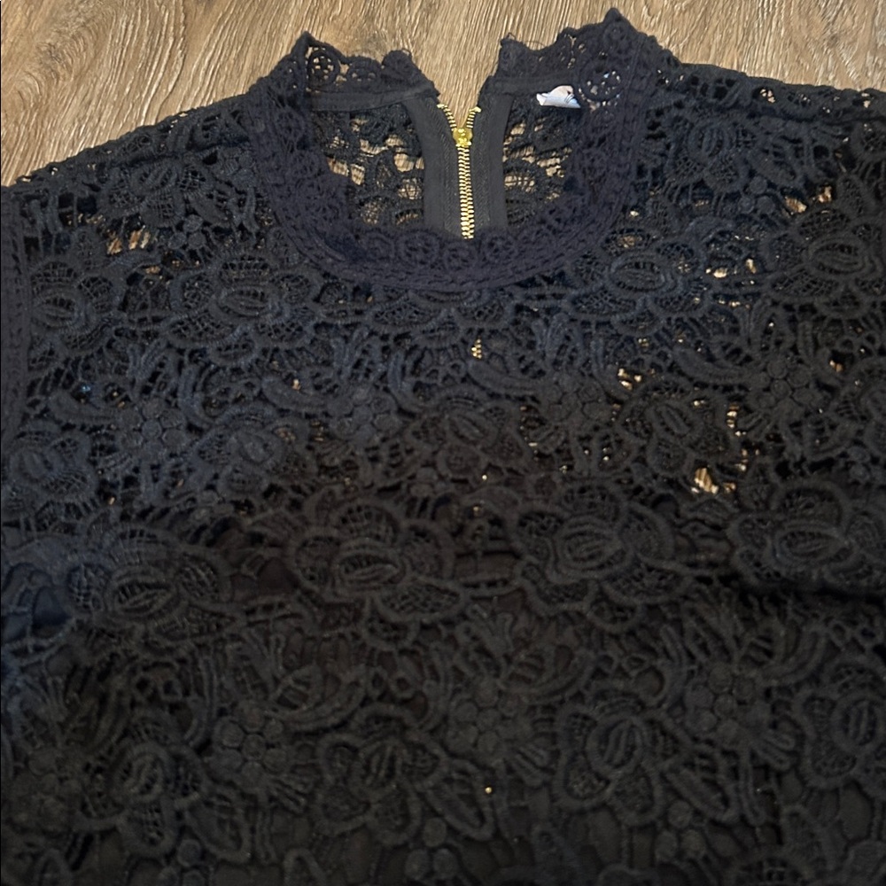 Nanette Lepore Black Lace Cap Sleeve Blouse - Picture 4 of 8